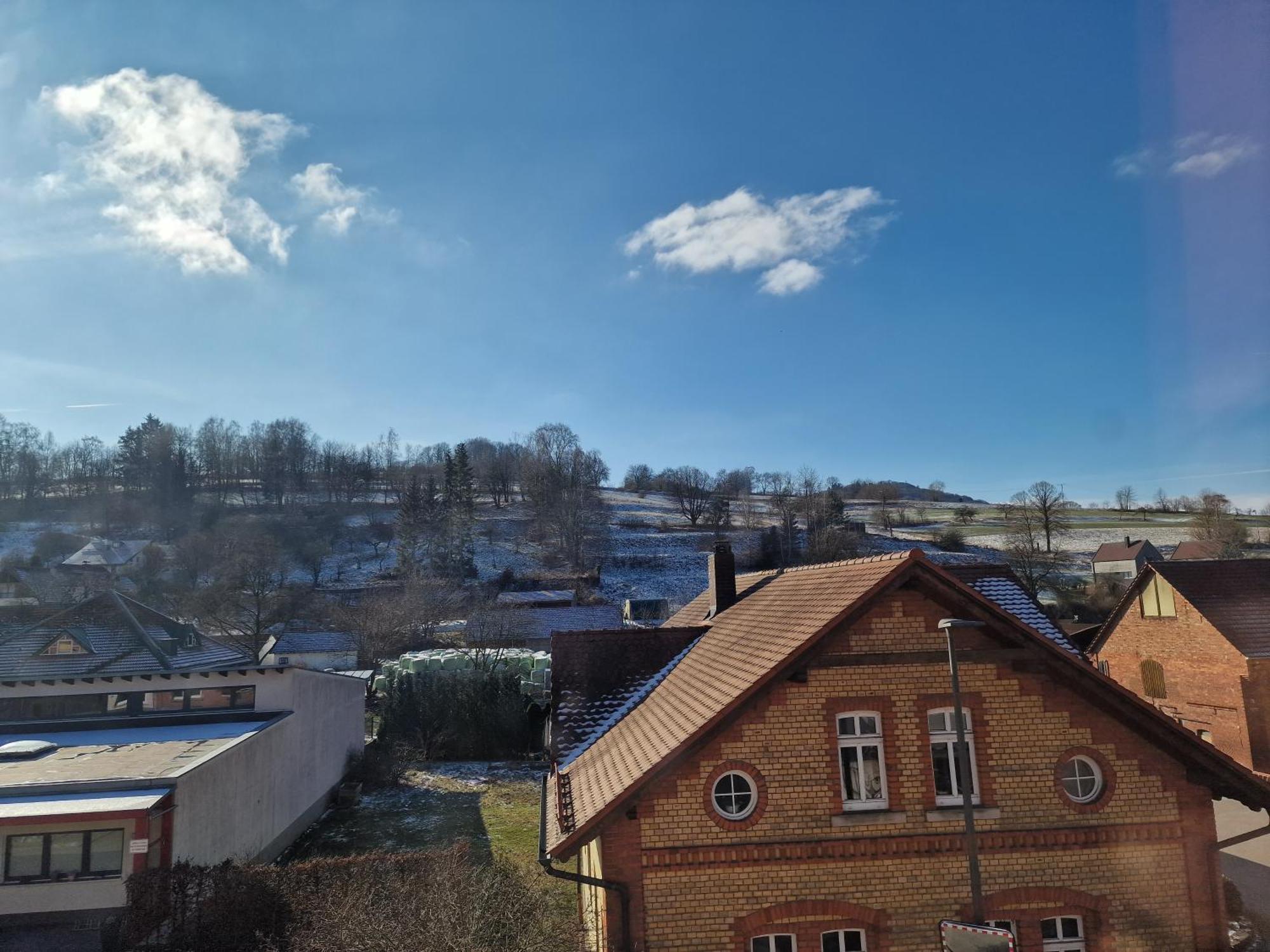 Zur Sonne "Gasthaus-Bar-Events" Poppenhausen Zewnętrze zdjęcie